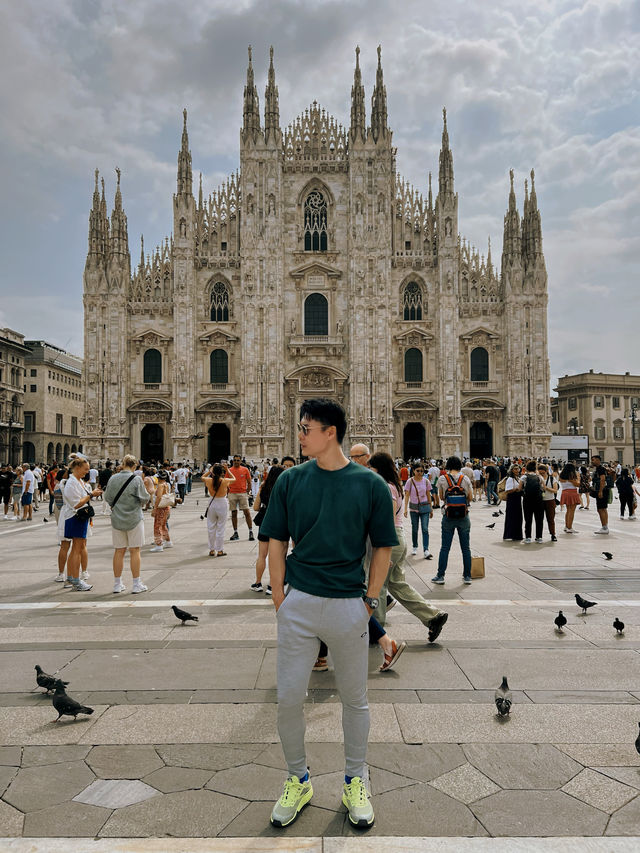 ไม่มีที่ติ สมชื่อ Duomo di Milano สวยวิจิตร