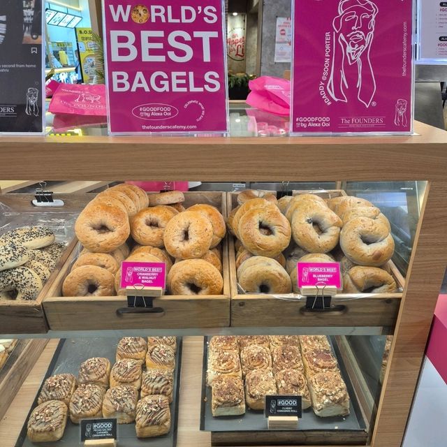 Must Try Bagels & Cinnamon Rolls!