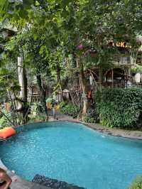 【烏布必來瀑布：Tegenungan Waterfall】