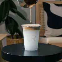 An hour Coffee bar⏱🪟☕ 
