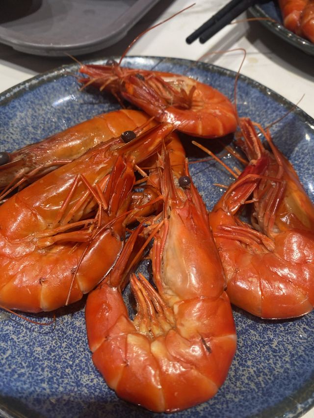 🌟曼格活海鮮火鍋🌟現切牛肉，壽司熱食，款式多到不得了！