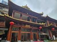 廣州鬧市中的莊嚴大佛寺