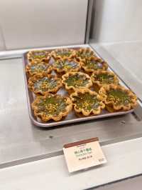 全城最紅的開心果千層酥皮蛋撻，值得推薦大家試試