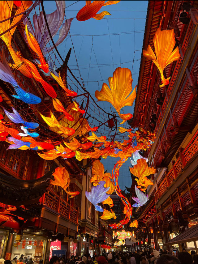Year of the Dragon at Shanghai Yuyuan Lantern Festival 🇨🇳