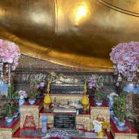 【泰國曼谷】臥佛寺：壯觀巨像，靜心冥想，必訪景點！