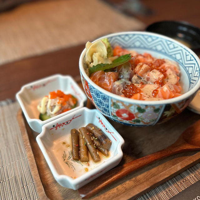 《抵食午餐買一送一》