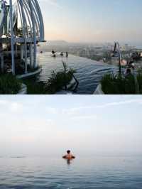 ว่ายน้ำชมวิวหัวหินสุดปังที่ Holiday Inn Hua Hin💦