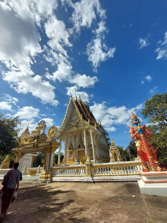 📍วัดสวนหินผานางคอย อ.ศรีเมืองใหม่