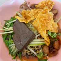 ลำพูนเมืองเล็กๆที่น่ารัก วัดสวย ของกินอร่อย 