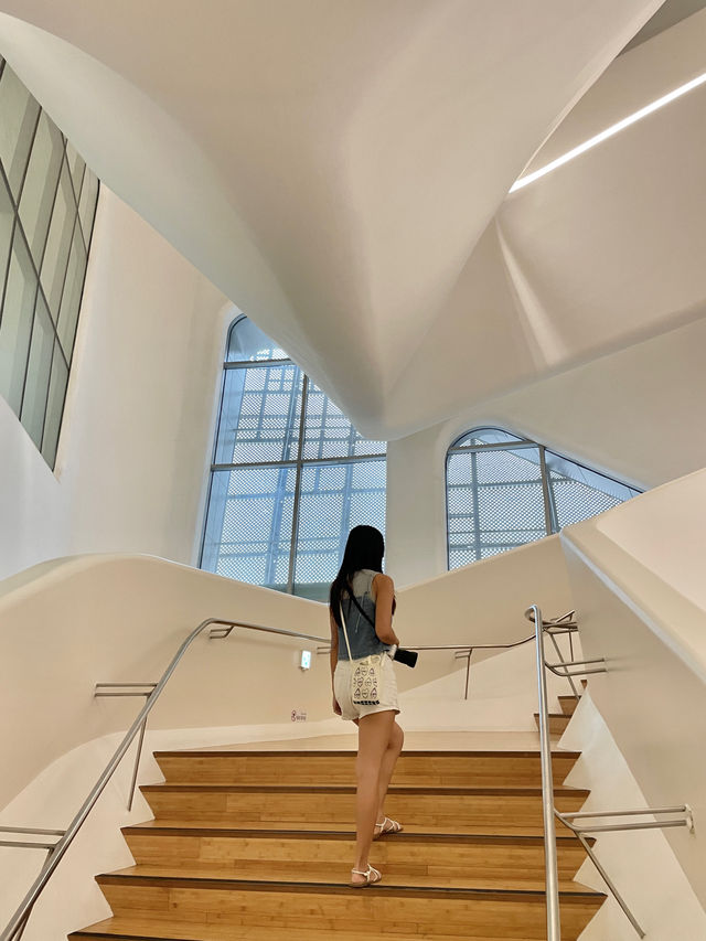 首爾 | 韓國必去地標 - 東大門設計廣場😍