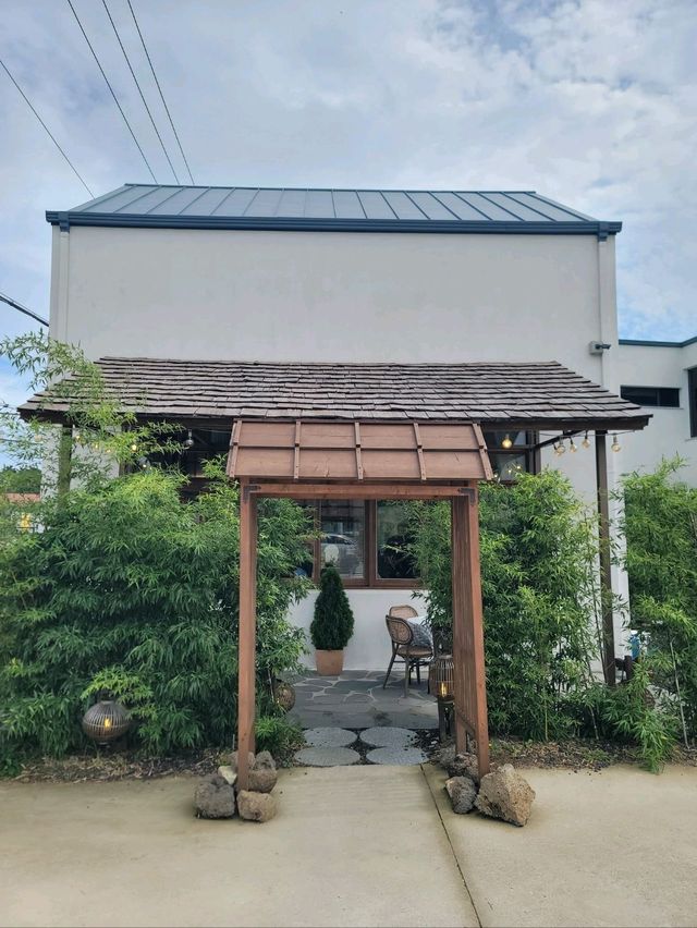 노랑 초당옥수수푸딩이 맛있는 강릉신상카페💛