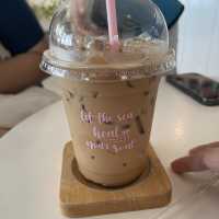 Curve Beach @สัตหีบ