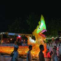 เที่ยวงานประเพณีไหลเรือไฟ หลวงพระบาง