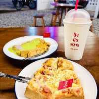 ร้านนมสดนั่งชิลมีดนตรีสด
