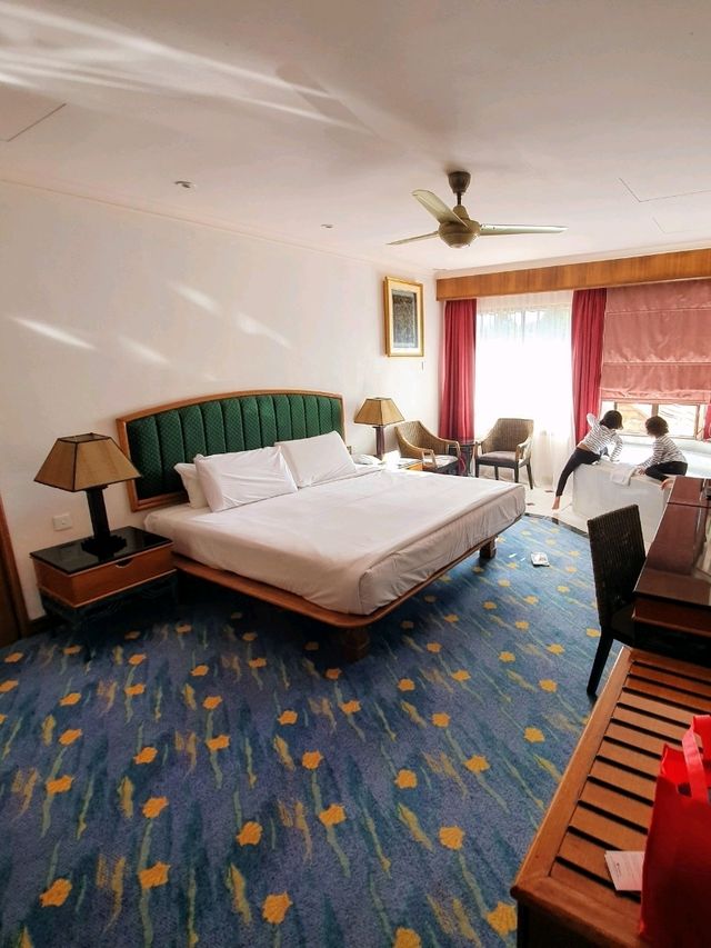 "Kuala Terengganu: A Journey Through Heritage, Culture, and Coastal Splendor"
