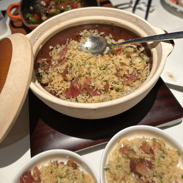 傳統粵菜．精緻地道．炳勝品味