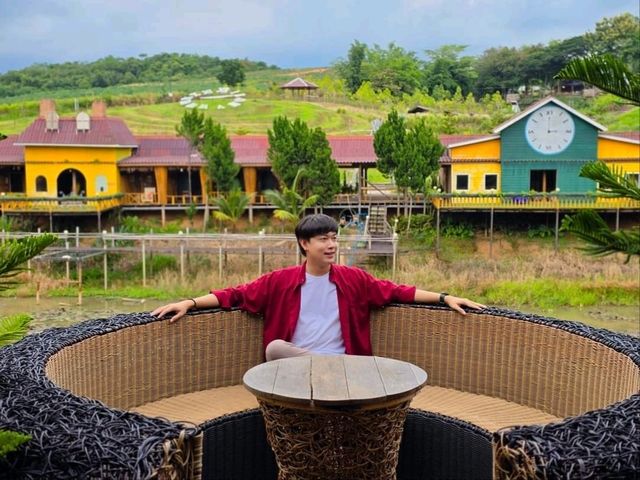 เที่ยวเขาใหญ่แบบฟินๆ มีครบจบ !!