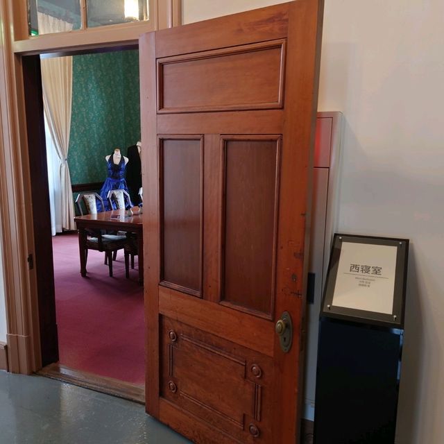 国の重要文化財「旧福岡県公会堂貴賓館」