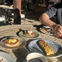 마요르카 여행 조에트리마요르카에서의 낭만적인 조식