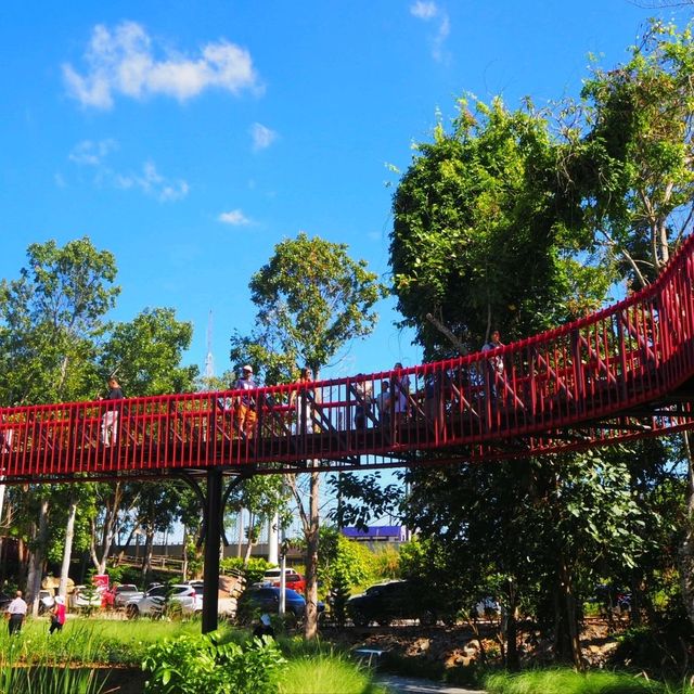 Fujijun ค่าเฟ่เปิดใหม่วิวภูเขา จันทบุรี