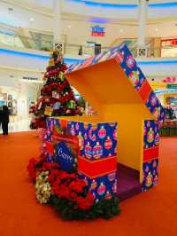 Solo Adventures Meet Festive Cheer at The Curve 