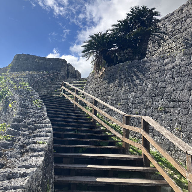 【沖縄本島・中部】世界遺産！阿麻和利の居城・勝連城跡へ🏯