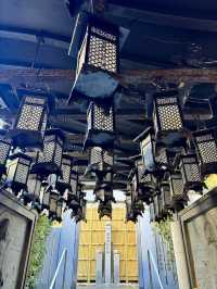 ミナミのパワースポット、法善寺。