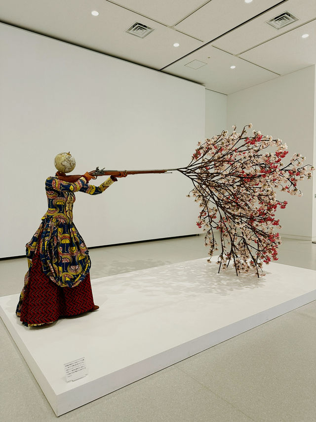 오호리 공원 안에서 만나는 ‘후쿠오카시 미술관’ 🎨✨