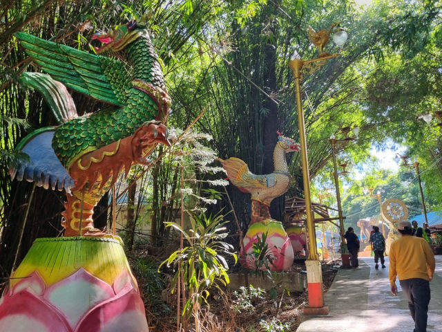 สักครั้งในชีวิตมาเยือนวัดที่อยู่สูงที่สุดในไทย