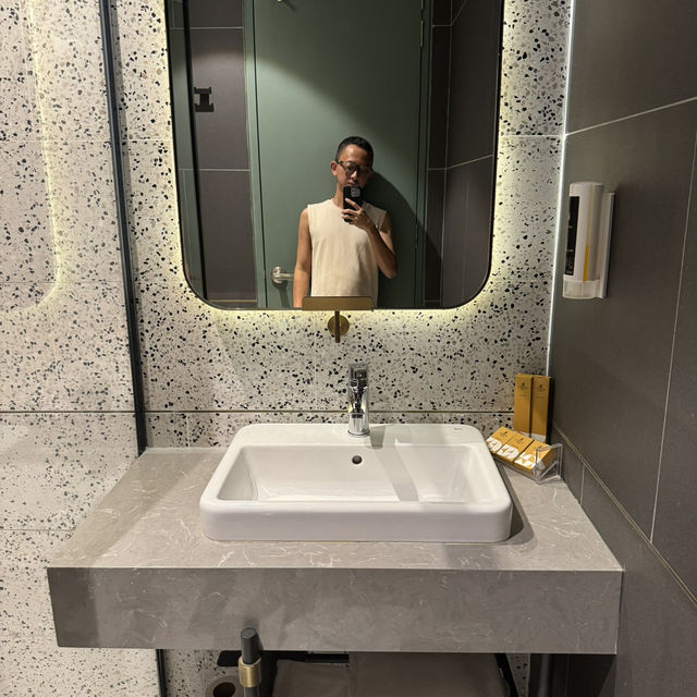 Comfortable stay at The Lion Sleep Suites, Kuala Lumpur 🇲🇾