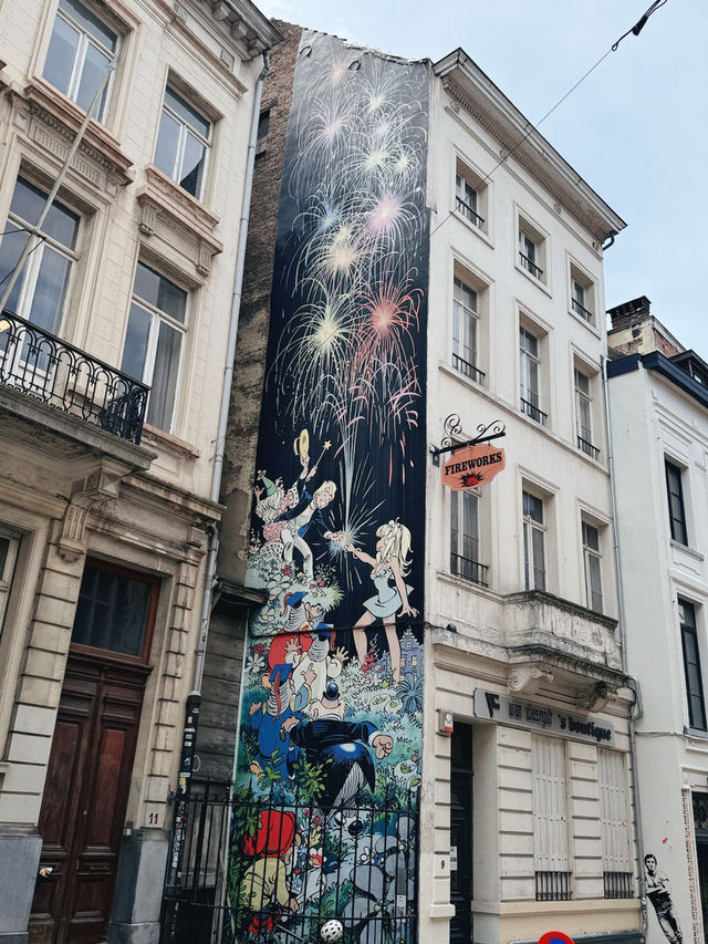 比利時🇧🇪 ｜街頭藝術🎭 尋找丁丁歷險記的壁畫🎨