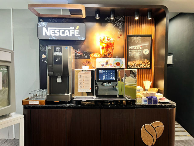 The Coral Finest Business Class Lounge Suvarnabhum