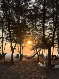 🇹🇭 rayong หาดแหลมเจริญ 🌊 🌅 ⛱️
