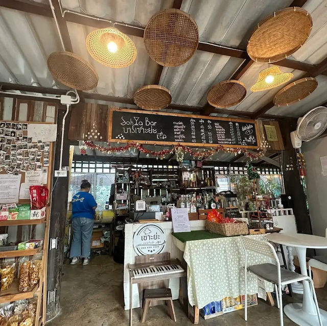 SohYa Bar & Restaurant ร้านอาหารเก๋ๆ จ.พะเยา