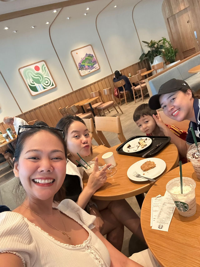 Starbucks อ่าวนางกระบี่