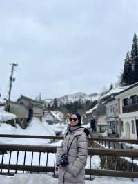 Silver mountain hot spring - Ginzan Onsen