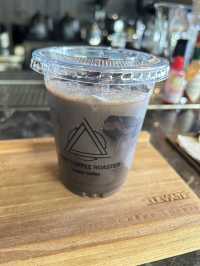 ร้านกาแฟ ☕️ที่สุดของความร้อน