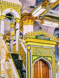 クアラルンプール最古の美しきモスク✨🕌
