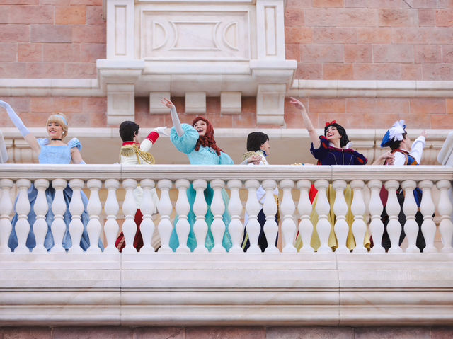 【上海ディズニー】ショー Disney Princes & Princesses Spring Greetings 