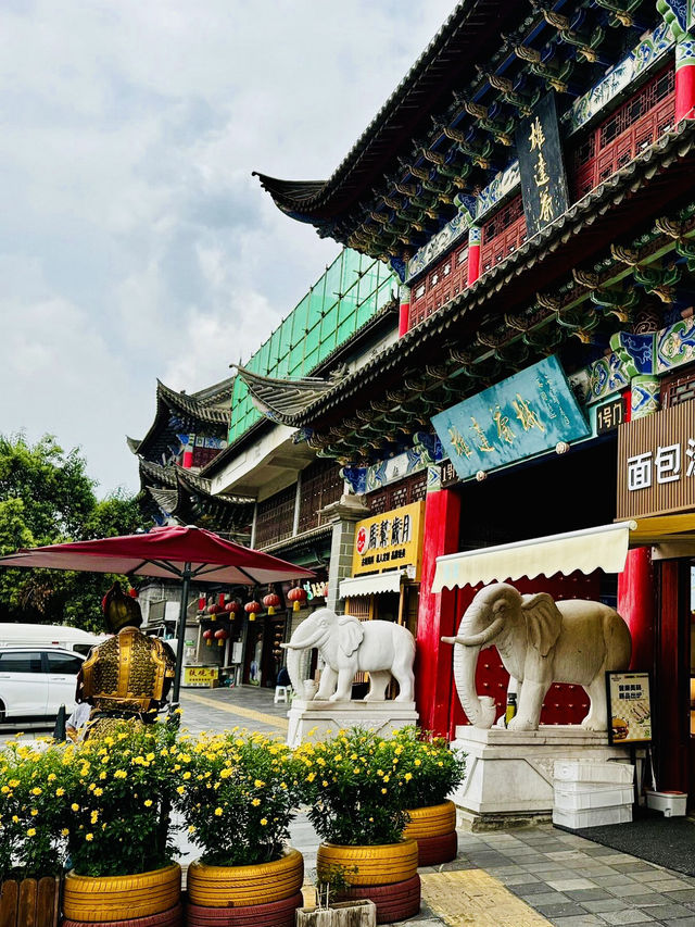 Steeped in Tradition: Yunnan Wholesale Tea Market