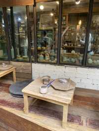บ้านข้างวัดสถานที่ของศิลปิน