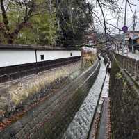Wandering Through Time in Takayama: A Day of Calm in the Japanese Alps 🏔️🍁