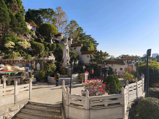 莊嚴宏偉的西方寺