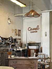 Camelcoffee色んな店舗あるけどソンスのこの店舗がダントツで店内可愛かった..