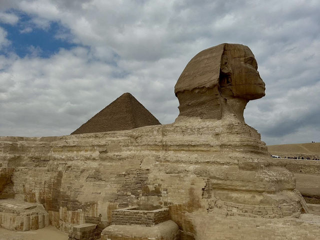 🏜️✨ Timeless Wonder: My Encounter with Egypt’s Giza Pyramids ✨🏜️