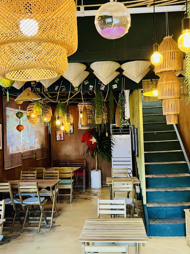 Camon: A Refreshing Taste of Vietnam in Daejeon's April ☕🌸  