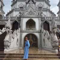 Bu Long Pagoda “วัดไทย” เจดีย์สวยที่สุดในเวียดนาม 