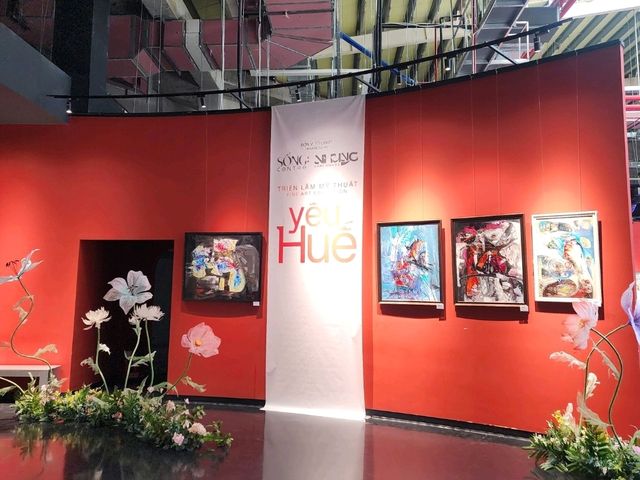 Memory of Hue