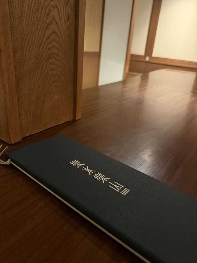  伊香保石段街の隠れ家カフェバー「楽水楽山」—温泉街で静かに過ごす大人の時間