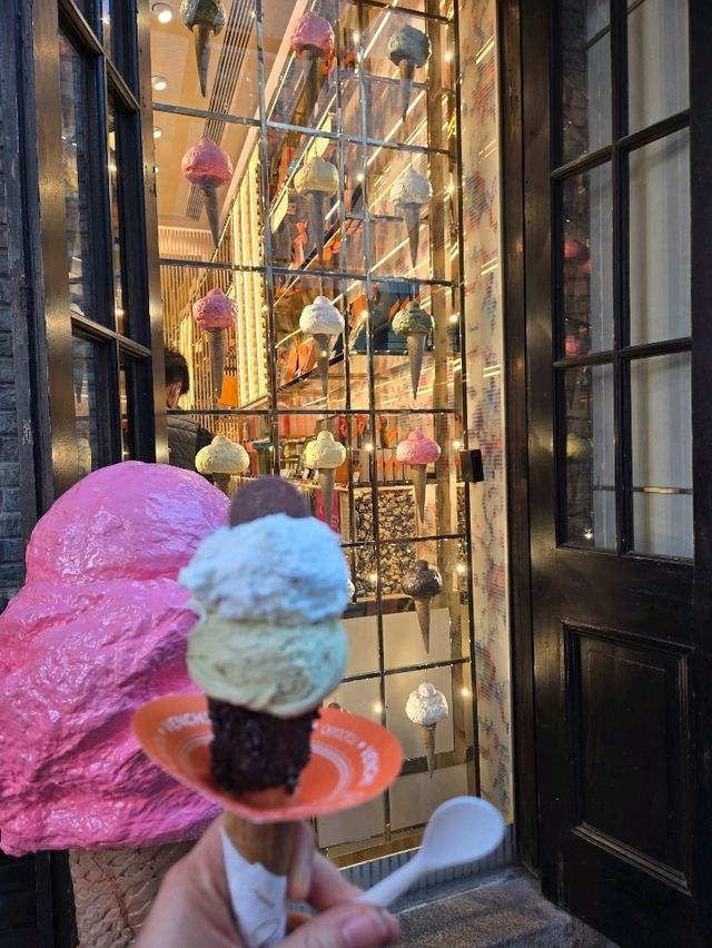 상하이 가면 꼭 다시 먹고싶은 젤라또 맛집 ' venchi ' 🍨